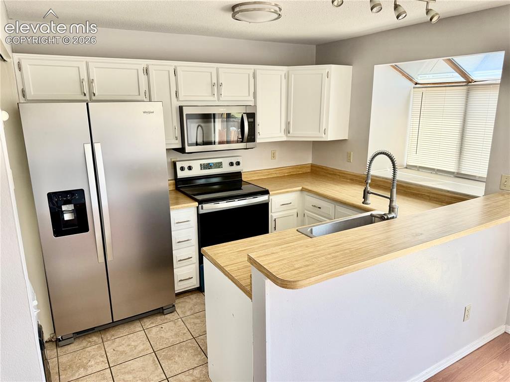 6712 Mountain Top Lane Colorado Springs CO 80919
