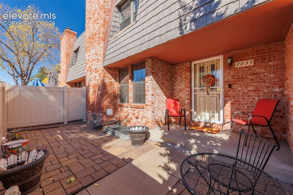 2035 Sussex Lane Colorado Springs CO 80909