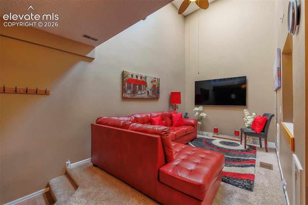 2035 Sussex Lane Colorado Springs CO 80909