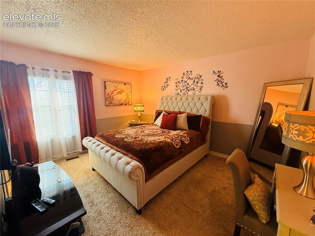2035 Sussex Lane Colorado Springs CO 80909