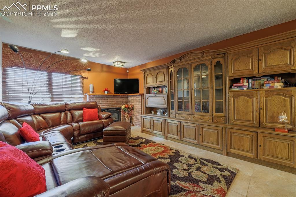 2035 Sussex Lane Colorado Springs CO 80909
