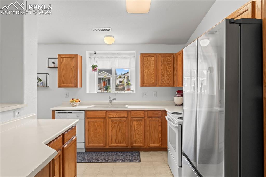3976 Riviera Grove Colorado Springs CO 80922