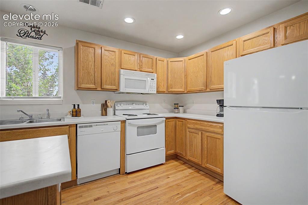 4975 Universal Heights Colorado Springs CO 80916