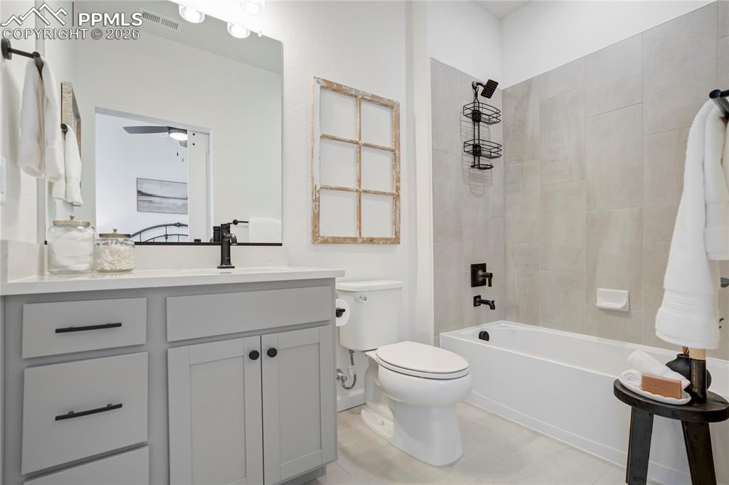 897 Beckton Heights Colorado Springs CO 80907
