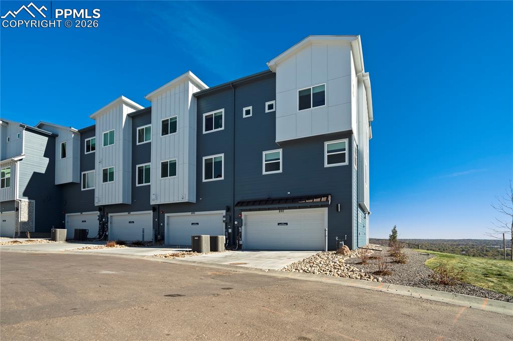 897 Beckton Heights Colorado Springs CO 80907