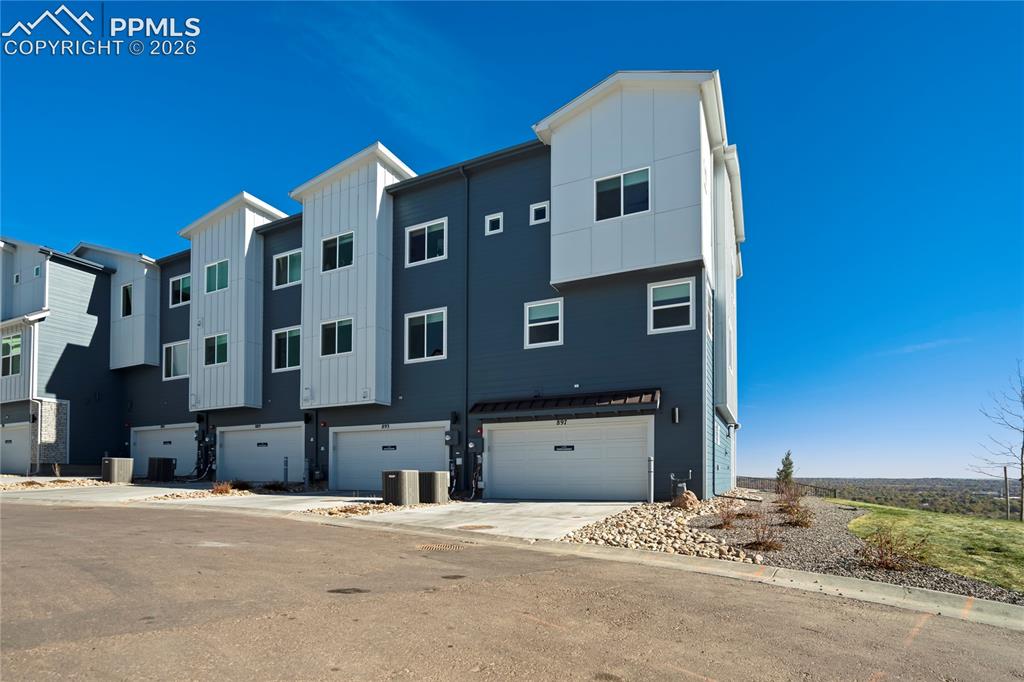 897 Beckton Heights Colorado Springs CO 80907