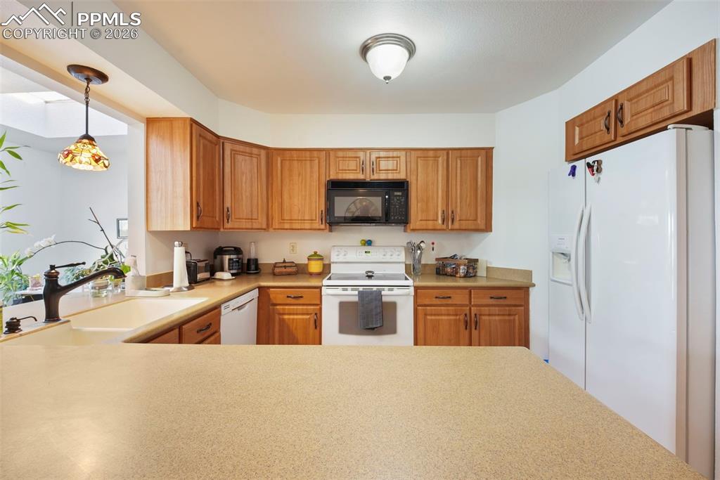 2083 Sussex Lane Colorado Springs CO 80909