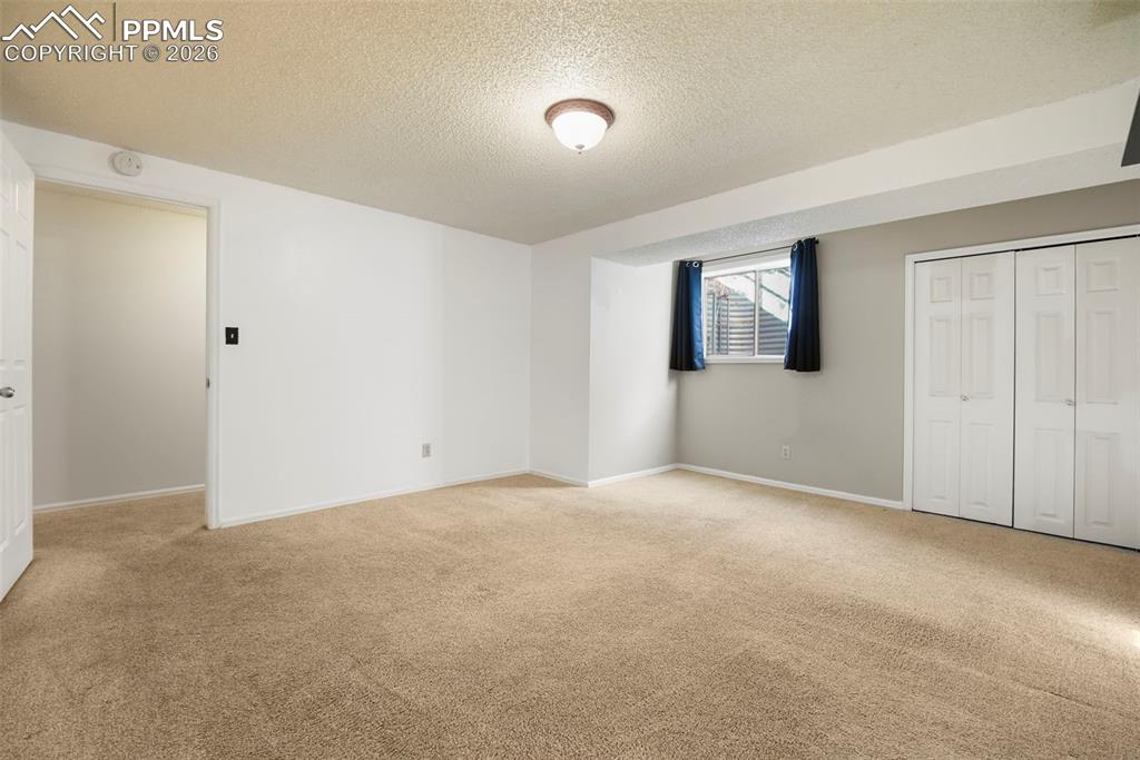 2083 Sussex Lane Colorado Springs CO 80909