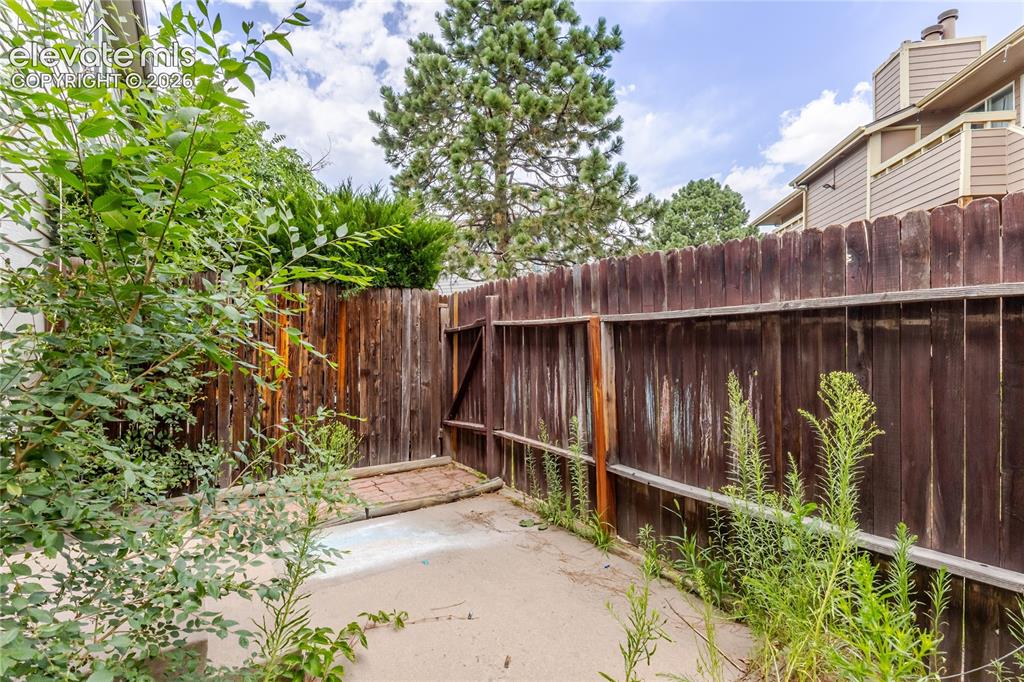4268 Hunting Meadows Circle Colorado Springs CO 80916