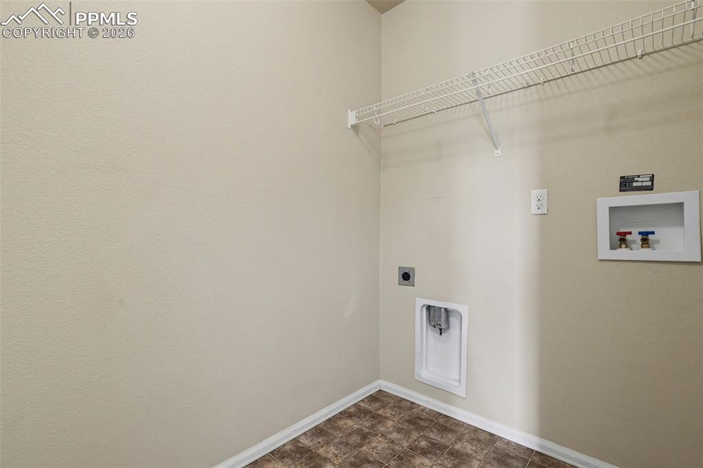 3051 Shikra View Colorado Springs CO 80916