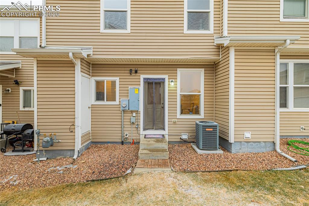 2009 Creekridge Point Colorado Springs CO 80910