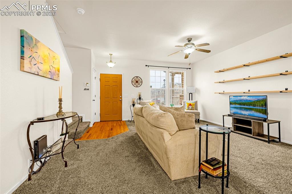 2009 Creekridge Point Colorado Springs CO 80910