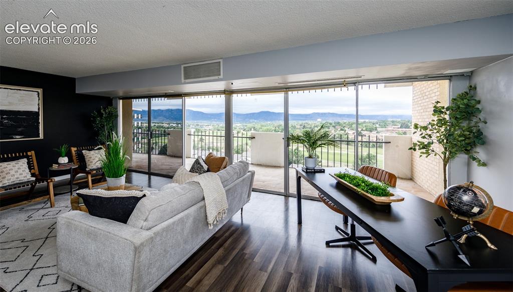 411 Lakewood Circle Colorado Springs CO 80910