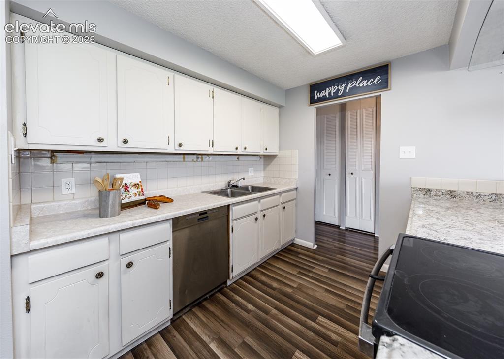 411 Lakewood Circle Colorado Springs CO 80910