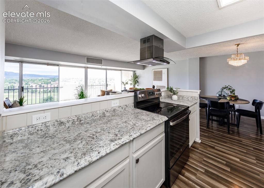 411 Lakewood Circle Colorado Springs CO 80910