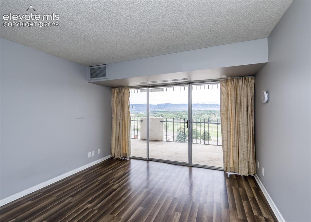 411 Lakewood Circle Colorado Springs CO 80910