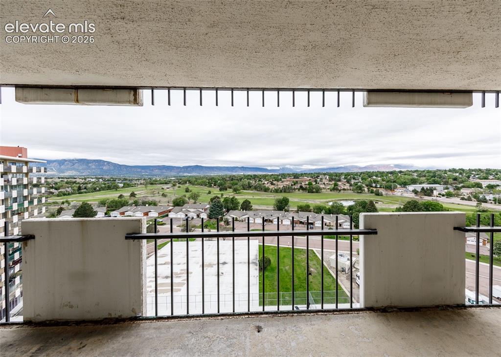 411 Lakewood Circle Colorado Springs CO 80910