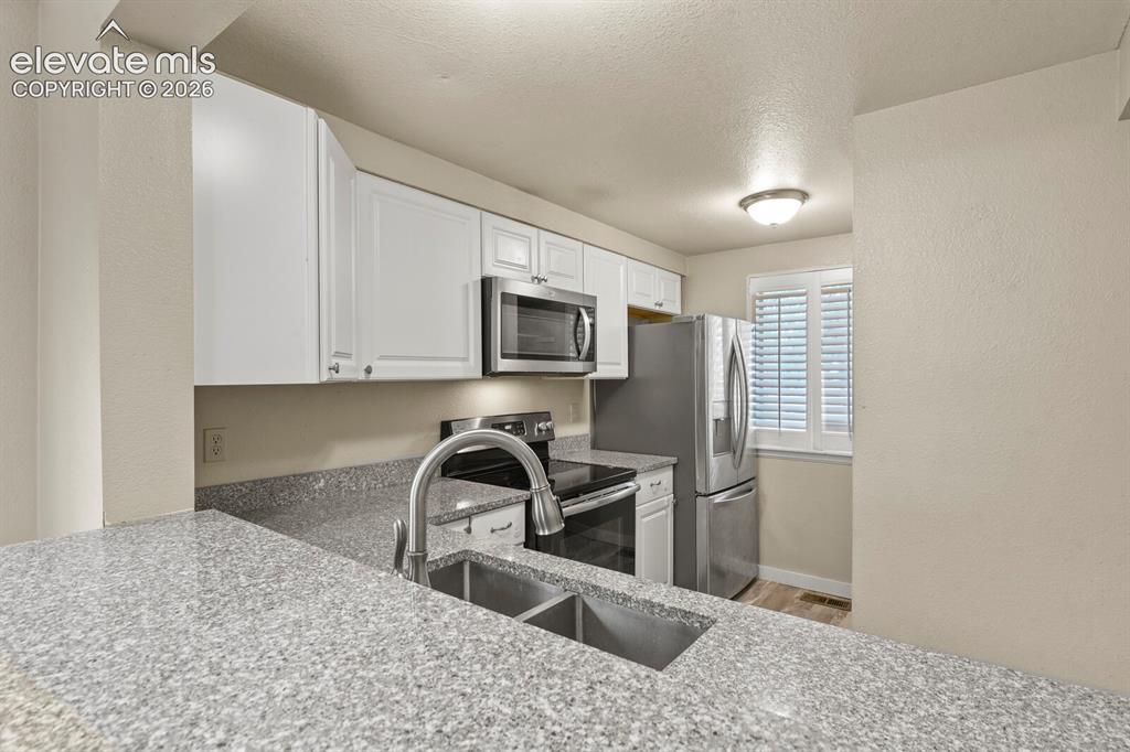 4290 S Mobile Circle Aurora CO 80013