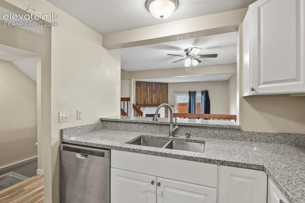 4290 S Mobile Circle Aurora CO 80013
