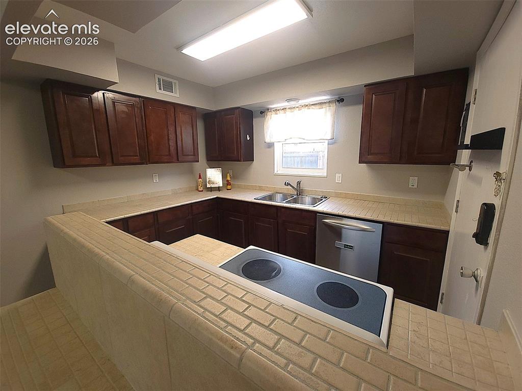 2902 Airport Road Colorado Springs CO 80910