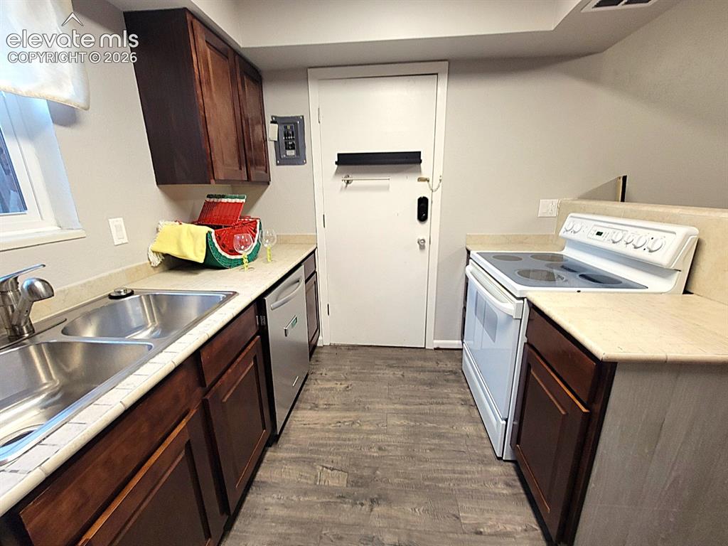 2902 Airport Road Colorado Springs CO 80910