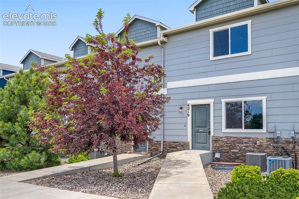 4219 Perryville Point Colorado Springs CO 80911