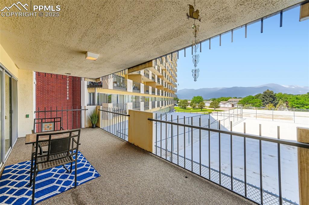 411 Lakewood Circle Colorado Springs CO 80910