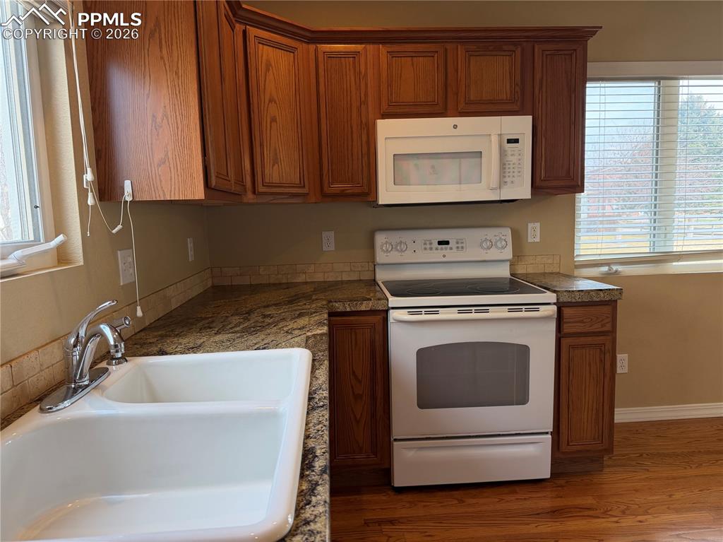 4811 Seasons View Pueblo CO 81008