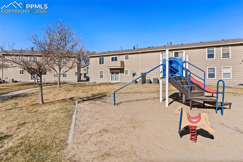 256 Ellers Grove Colorado Springs CO 80916