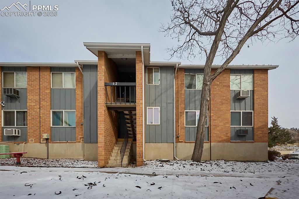 1708 Sawyer Way Colorado Springs CO 80915
