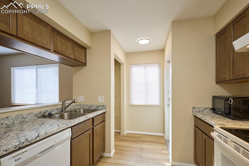 1708 Sawyer Way Colorado Springs CO 80915