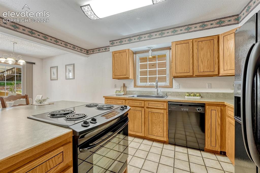 1882 Brookdale Drive Colorado Springs CO 80918