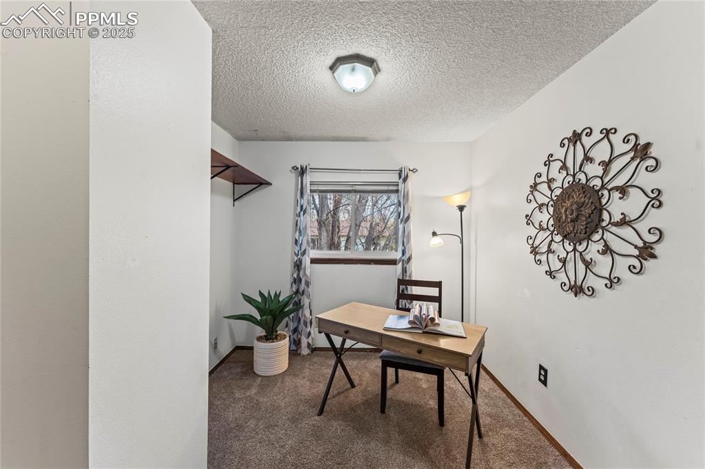 4763 Barnes Road Colorado Springs CO 80917