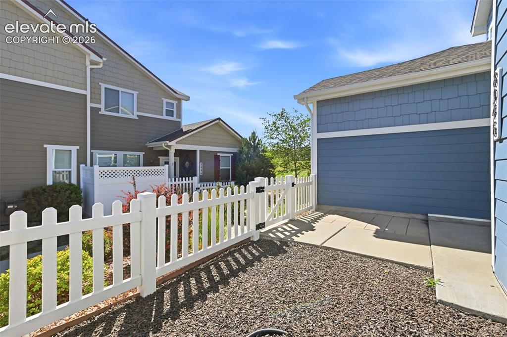 8946 Bella Flora Heights Colorado Springs CO 80924