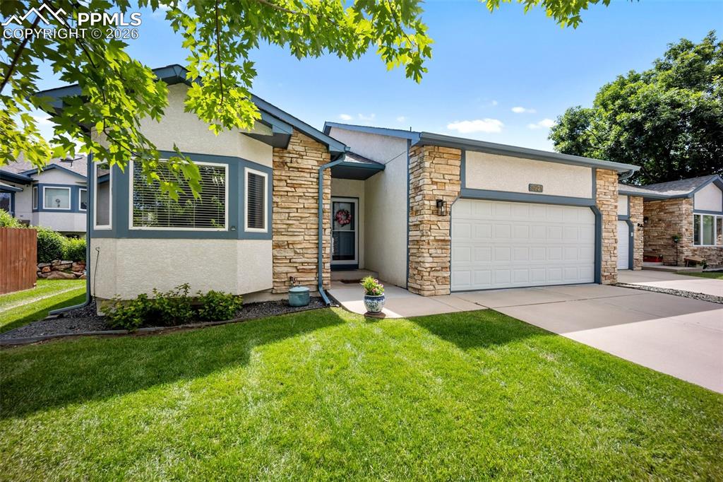 3921 Coral Point Colorado Springs CO 80917