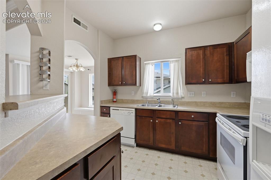 7125 Ash Creek Heights Colorado Springs CO 80922
