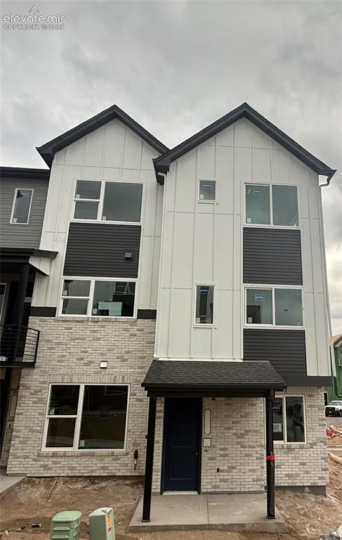 4020 Decender Grove Colorado Springs CO 80918