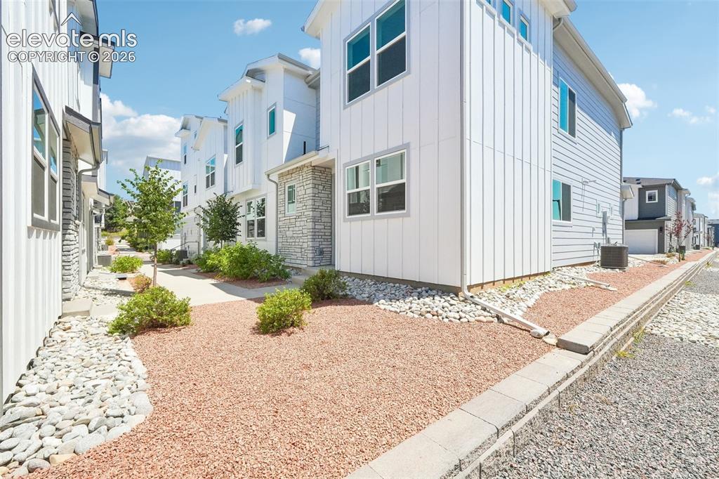 3352 Drumlin Grove Colorado Springs CO 80907