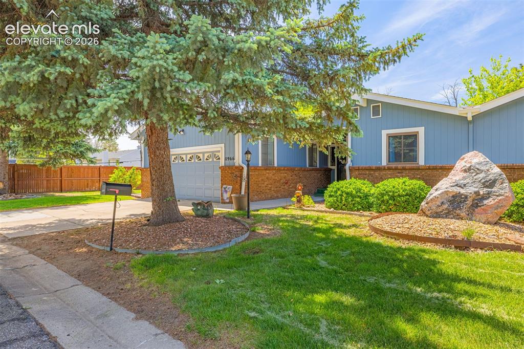 11966 E Maple Avenue Aurora CO 80012