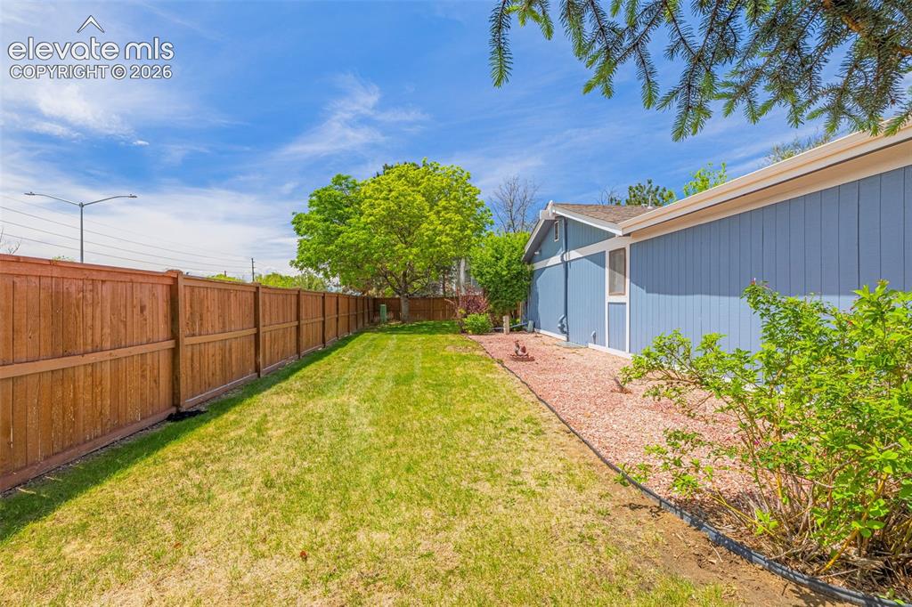 11966 E Maple Avenue Aurora CO 80012