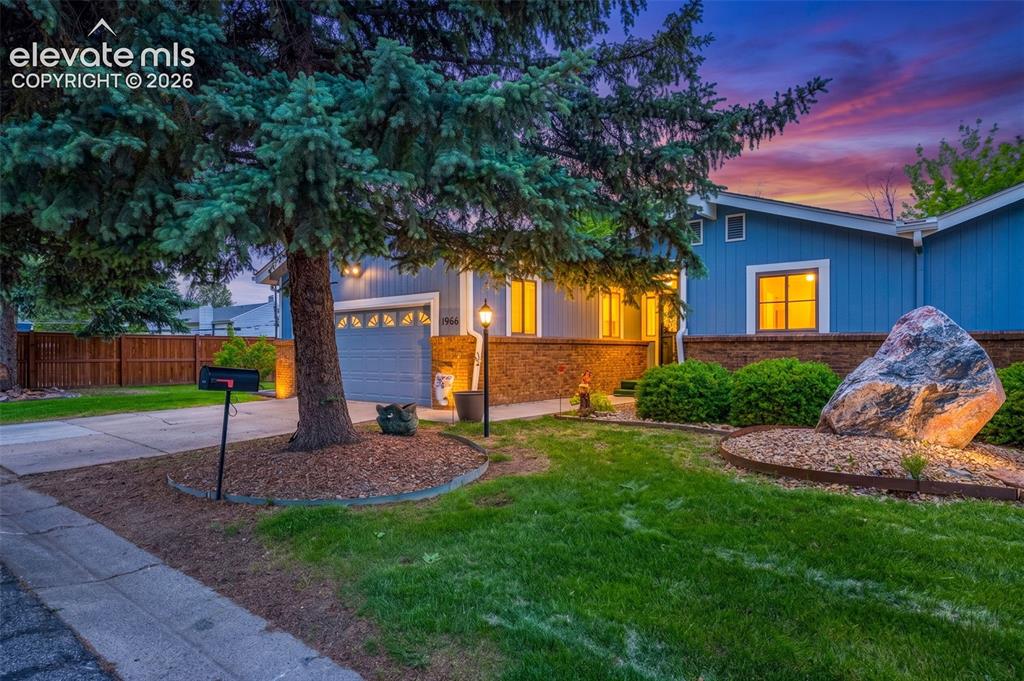 11966 E Maple Avenue Aurora CO 80012