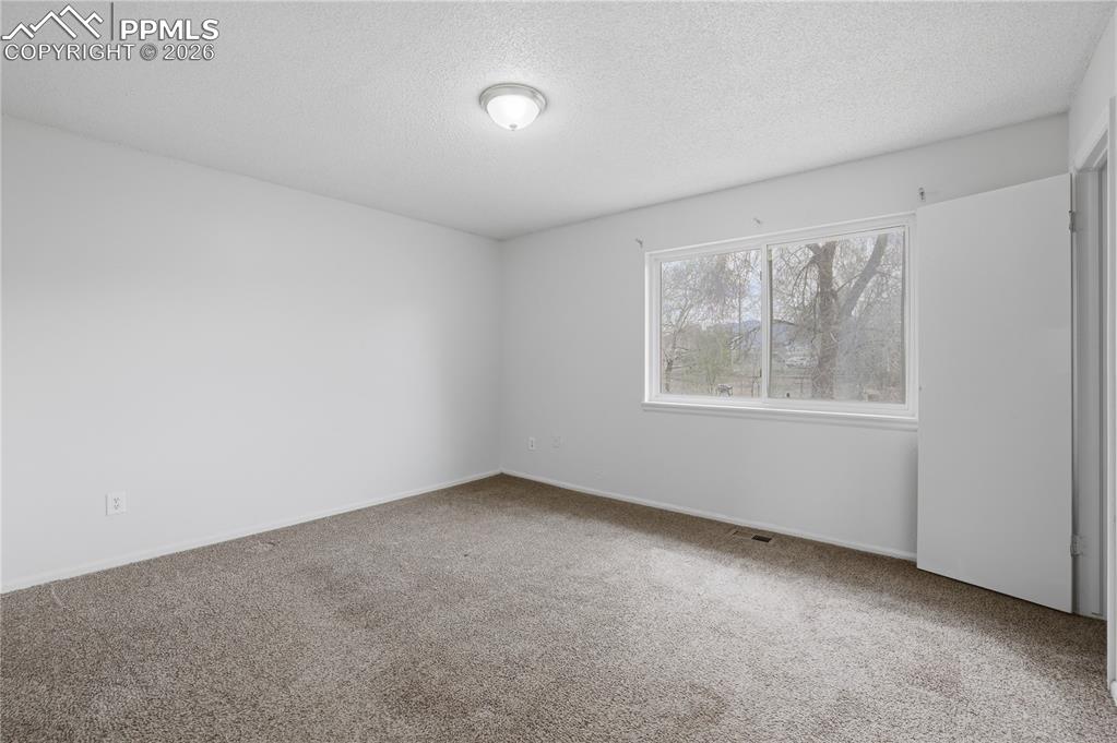 336 Robbins Mill Place Colorado Springs CO 80910