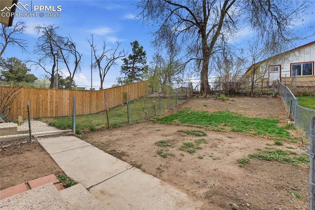 336 Robbins Mill Place Colorado Springs CO 80910