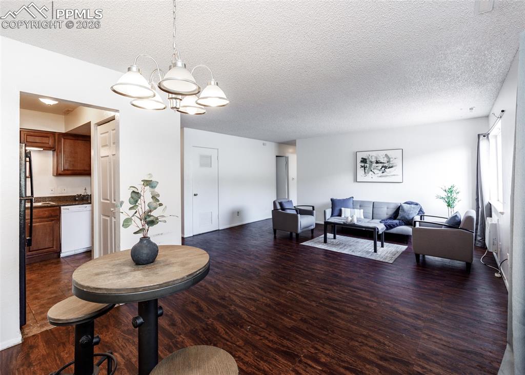 1708 Sawyer Way Colorado Springs CO 80915
