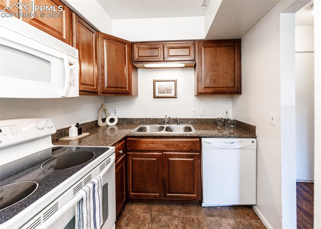 1708 Sawyer Way Colorado Springs CO 80915