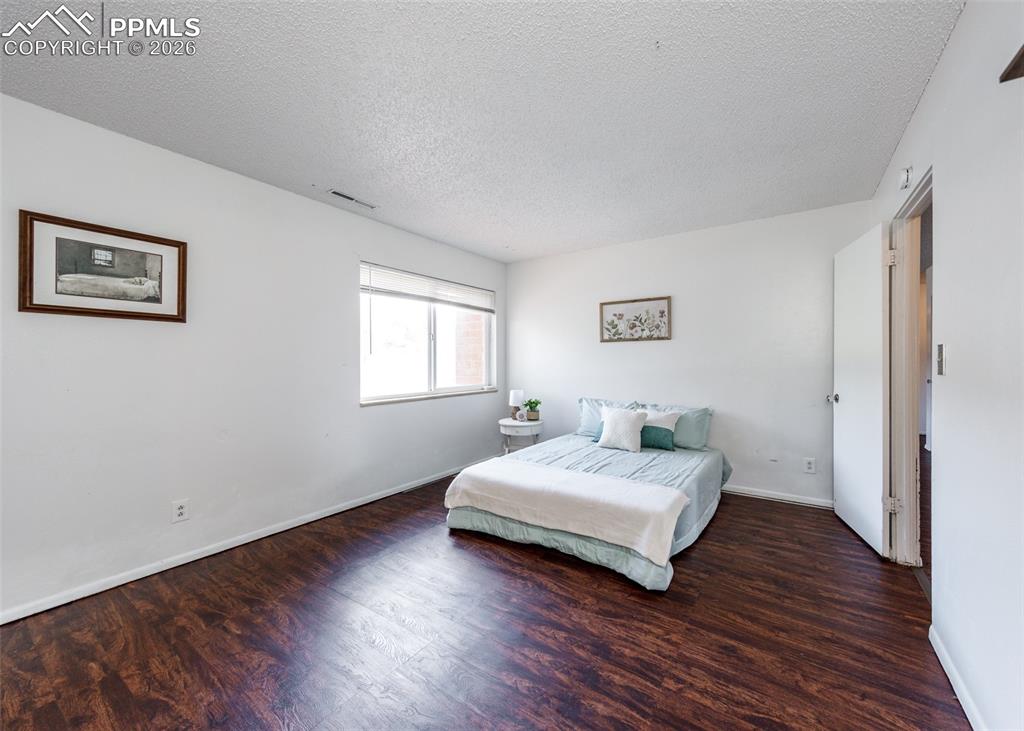 1708 Sawyer Way Colorado Springs CO 80915
