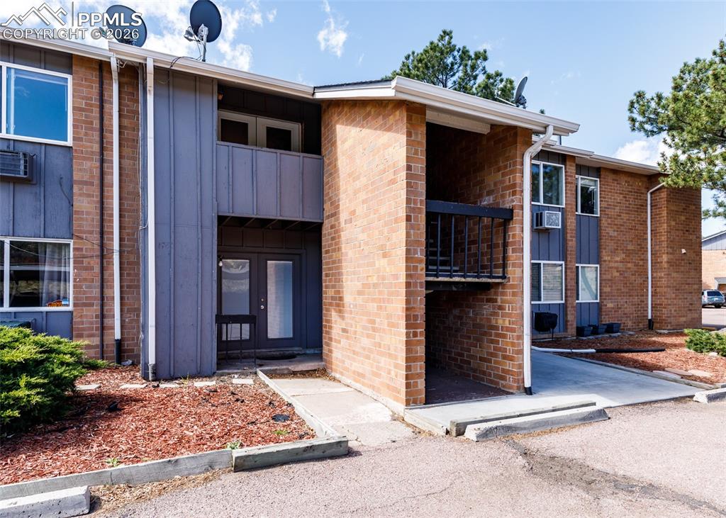 1708 Sawyer Way Colorado Springs CO 80915