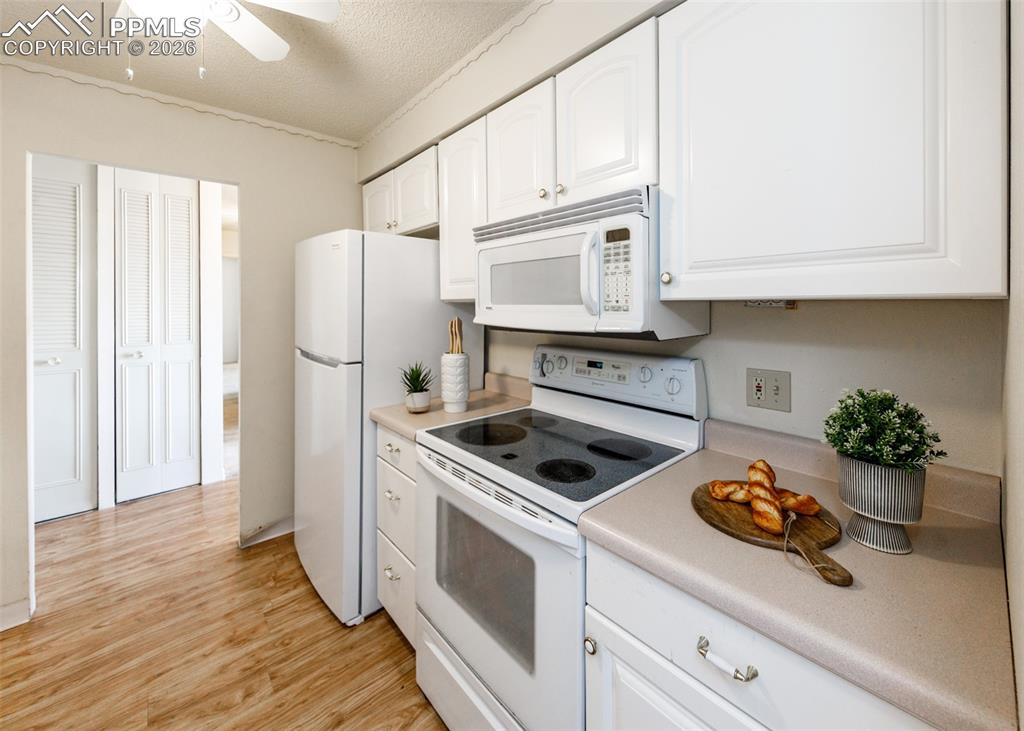 411 Lakewood Circle Colorado Springs CO 80910
