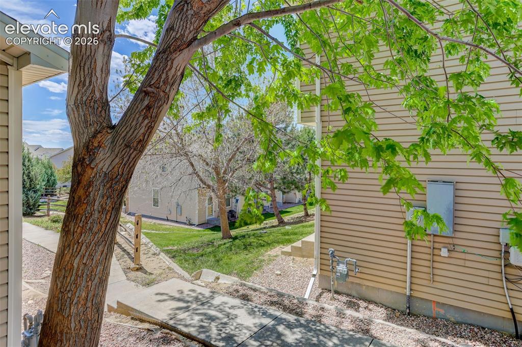 2116 Creekridge Point Colorado Springs CO 80910