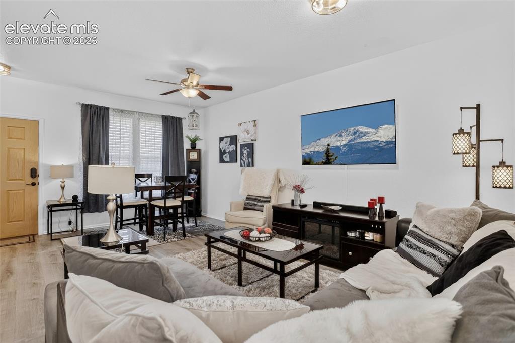2116 Creekridge Point Colorado Springs CO 80910